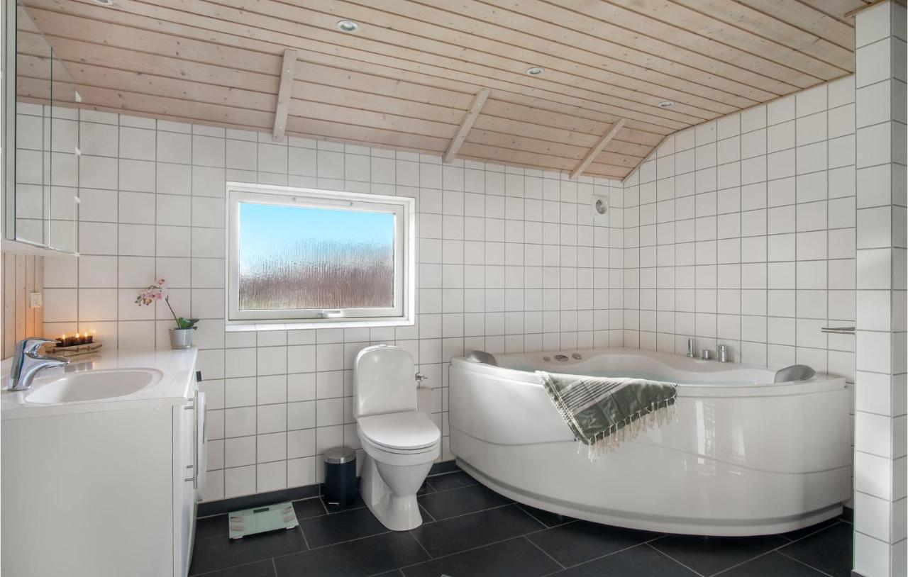 Nice Home In Sjaellands Odde With Sauna Yderby Kültér fotó
